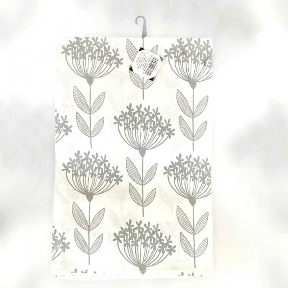 NWT Trio Set of 100% Cotton Towels